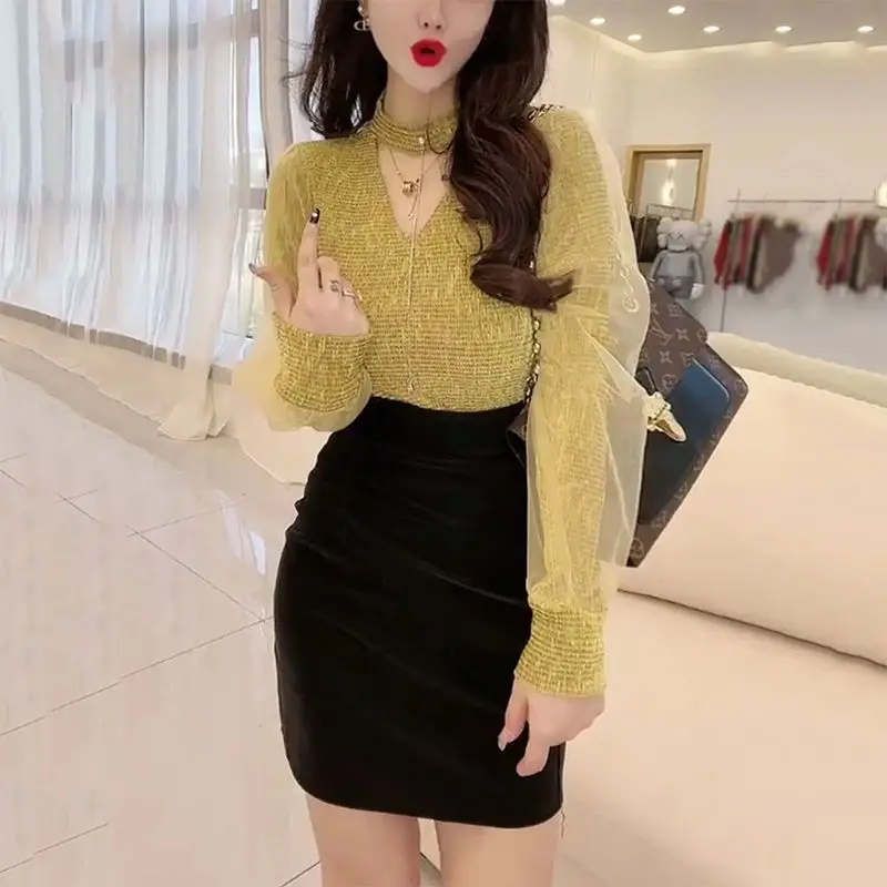 Fashion Autumn Women's Gold Velvet Patchwork Mesh Bubble Sleeve Top Winter Temperament Office Commuting Versatile Base Shirt