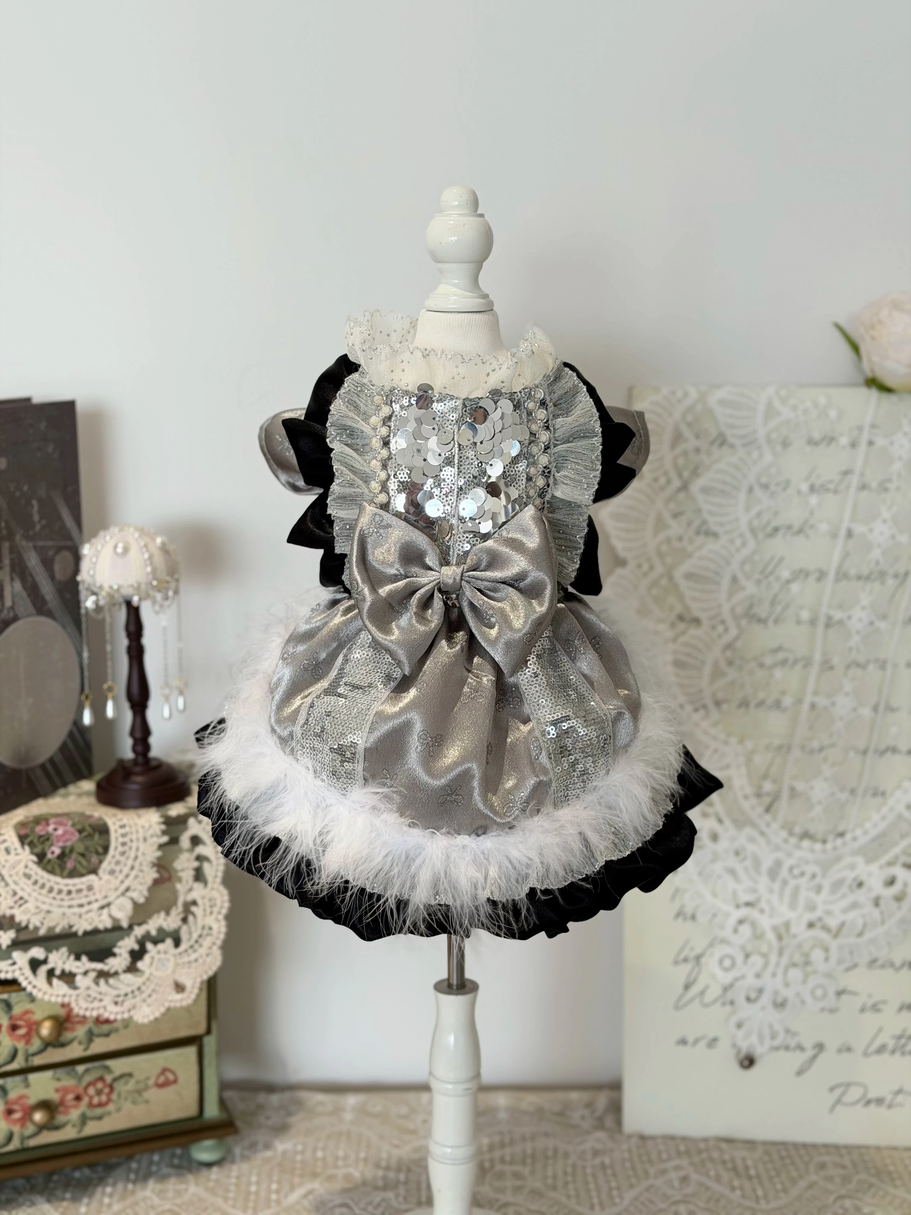 INS Luxury High-end Pet Gown Silver Gold Foil Satin Formal Dress Custom Elegant Outfit for Maltese Small Dog Cat Wedding Party