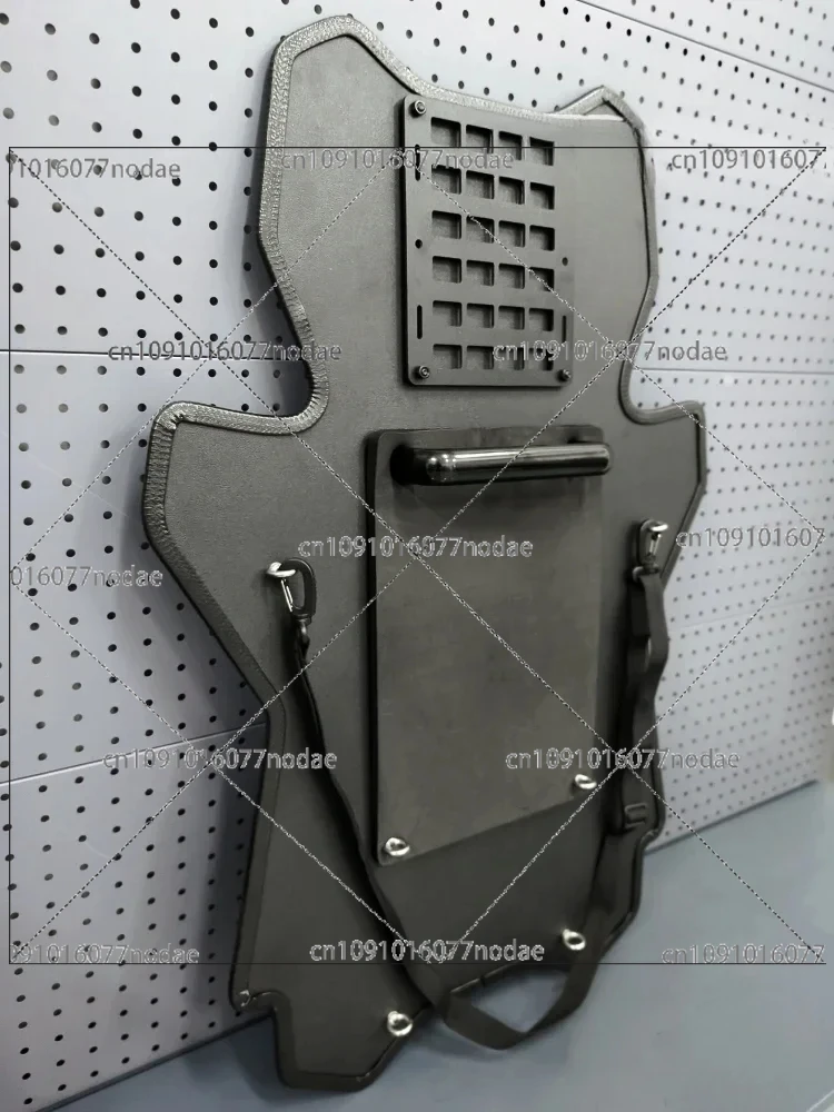 18 درع مشترك مضاد للرصاص، درع القطط، لعبة المناورات، شغب U، الدعائم التالية، نموذج كوس