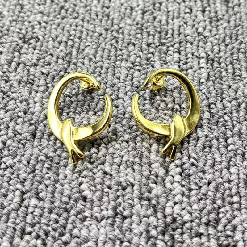 2026 Spain Creative Design Gold Swallow Shaped Earrings Jewelry Accessories Surprise Gift