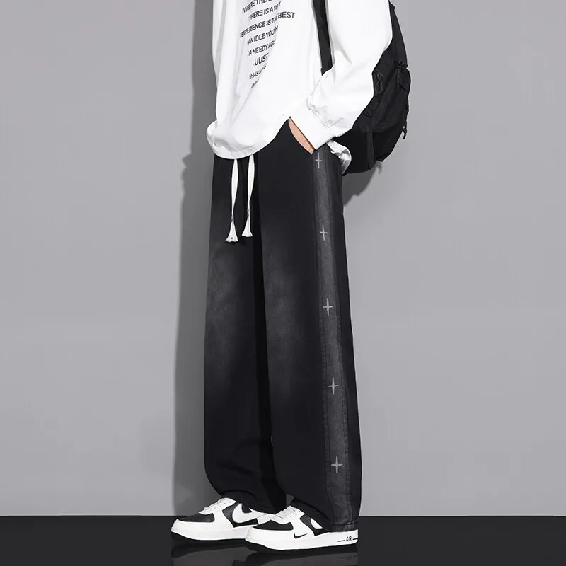 

Новые высококачественные уличные хлопковые мужские джинсы, повседневные прямые джинсовые брюки с эластичной резинкой на талии, молодежные свободные брюки полной длины