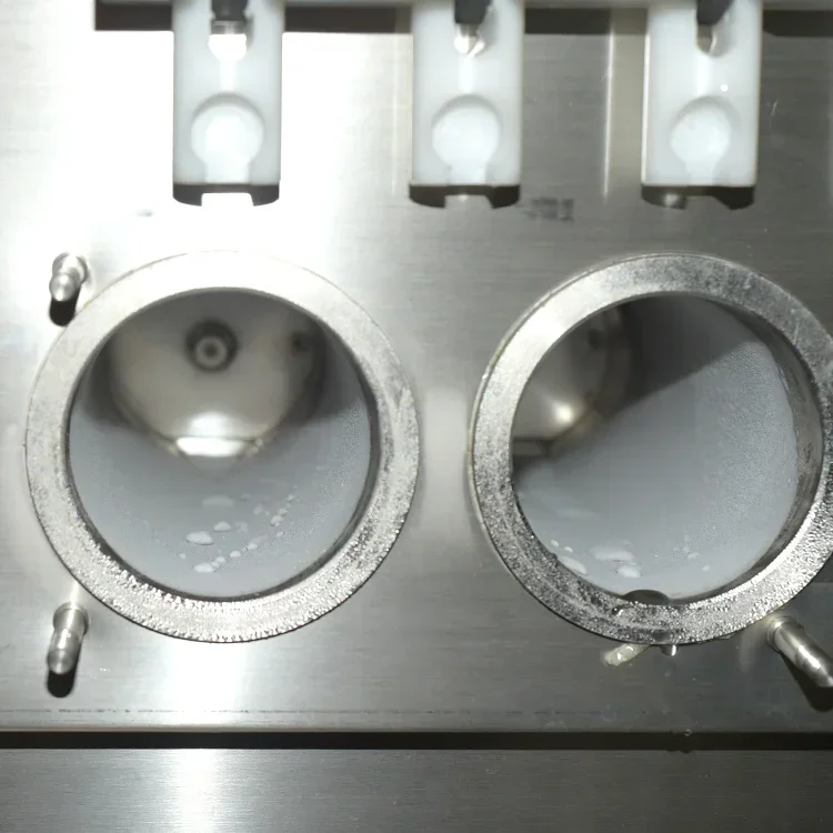 التجارية 395T Sevem نكهات لينة تخدم آلة الآيس كريم سطح الطاولة 4 + 3 نكهة مختلطة صانع الآيس كريم بأسعار المصنع الرخيصة