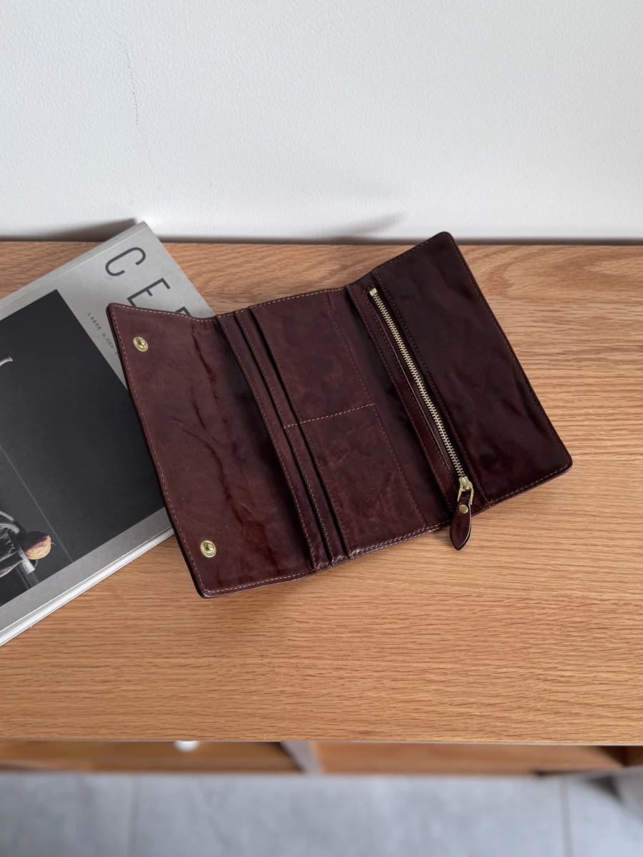 محفظة طويلة فاخرة من الطبقة الأولى من جلد البقر عالية الجودة محافظ ريترو متجعدة من جلد البقر حقيبة بطاقات الائتمان للجنسين