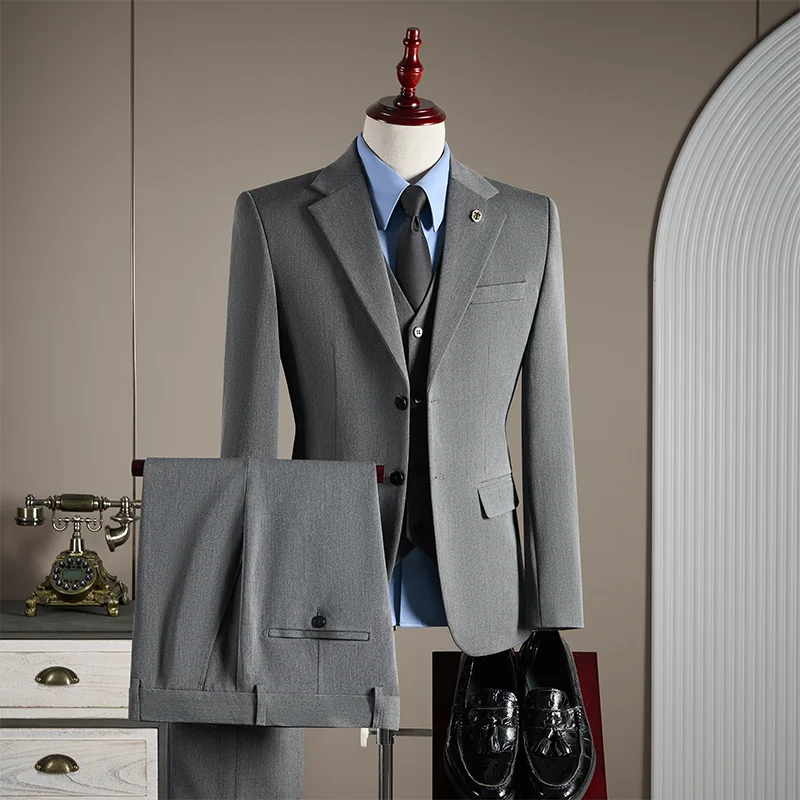 

High-quality, fashionable, stylish and versatile business casual British-style two-button suit set, three-piece groom's dress su