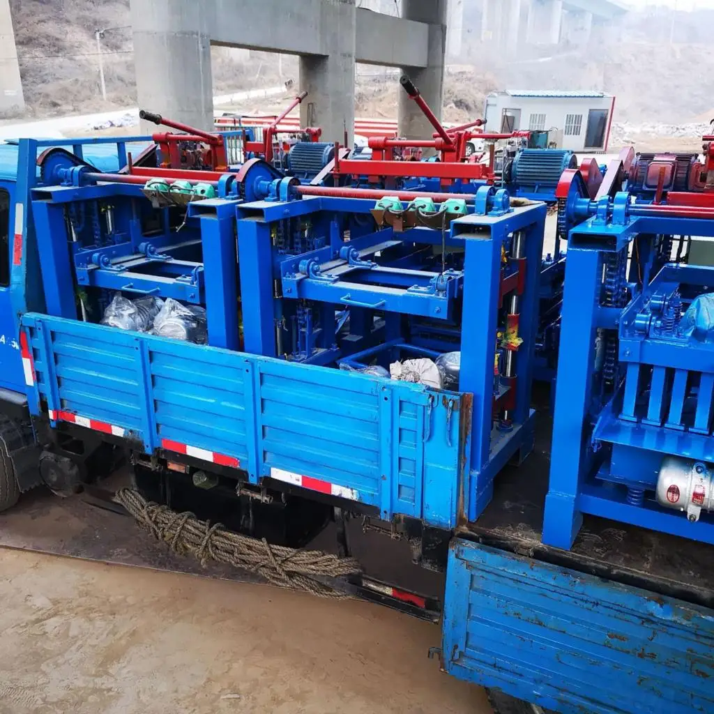 YG Cheap Semi-Automatic Block Making Machine for Concrete Brick Kerb Stone and Solid