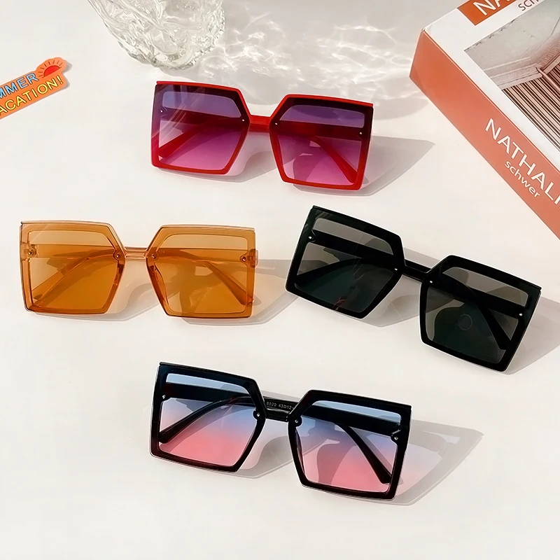 New Girls Colors Geometric Rectangle Eye Protection Accessories Children Colors Sunglasses Girls Boy Kids Polarized Sunglasses