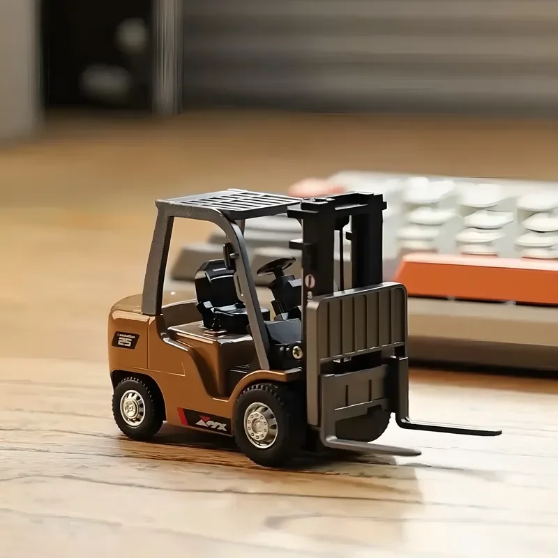 New 1/64 Remote-Controlled Alloy Forklift Engineering Vehicle Tabletop Toys Model Collection Gift For Boys