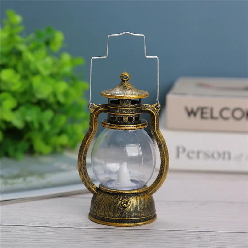 

AS94-12 Pcs Vintage Lantern Operated Lantern With LED Candle Hanging Candle Lanterns Battery Silver