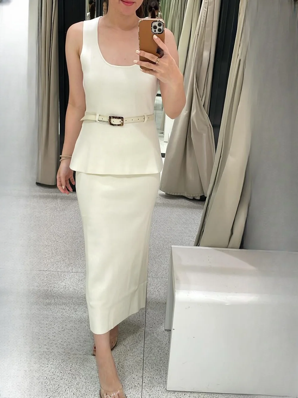 

Elegant and chic women's knitted suit with belt sleeveless vest long straight skirt new style fashion 2025 summer office suit
