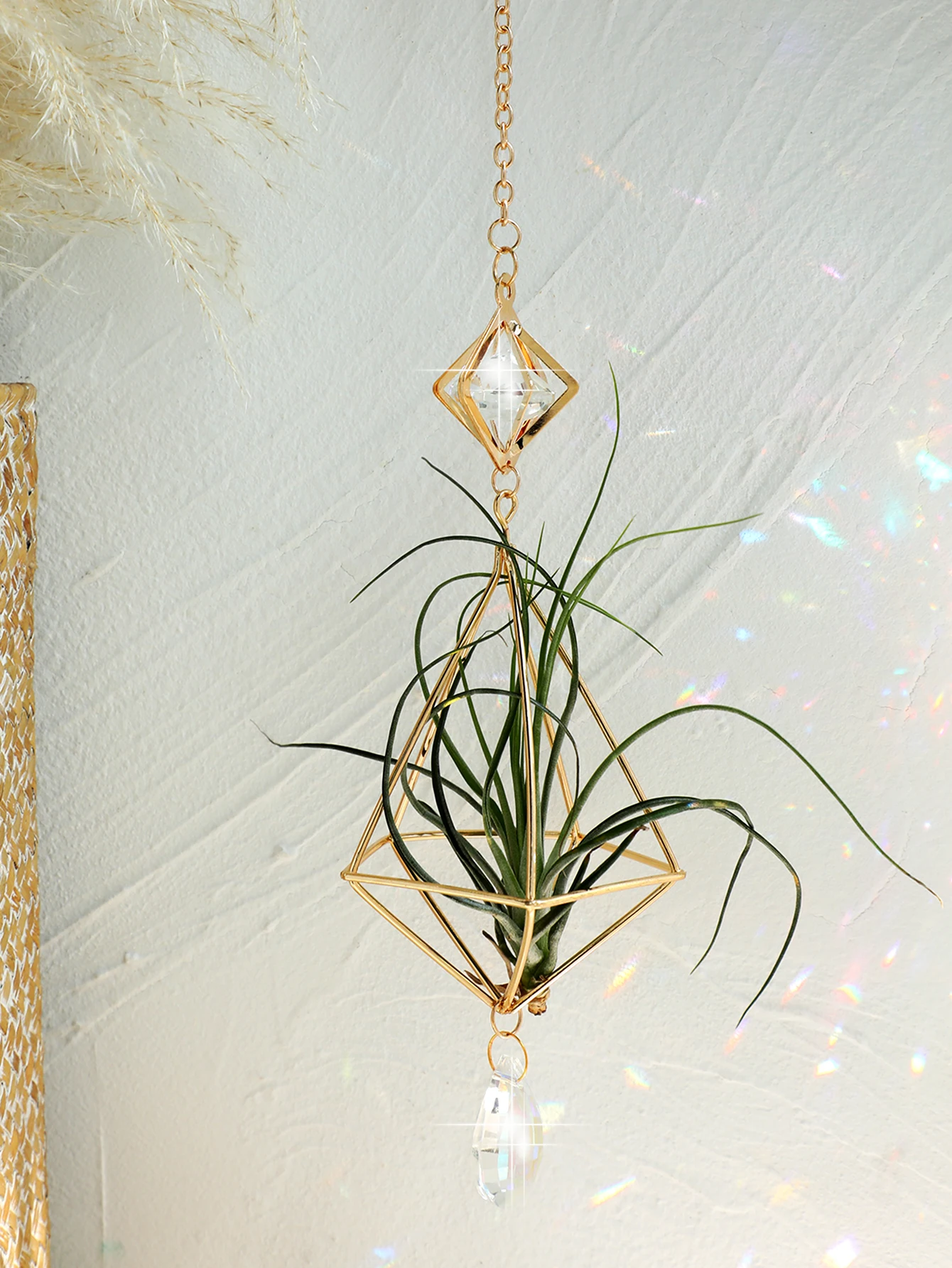 Garden Suncatchers Gold Hanging Air Plant Holder Tillandsia Air Plants Hanger Air Fern Display Planter with Crystal Home Decor