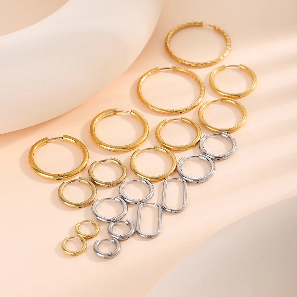 

High End Minimalist Hoop Earrings Stainless Steel Simple Temperament Personality PVD Gold Plated huggies Earrings Women