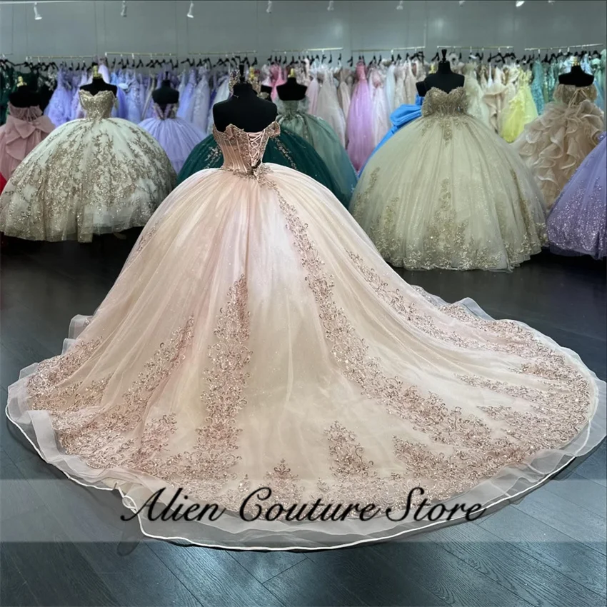 فساتين Quinceanera الوردية الرائعة ، ثوب الكرة ، حبة لامعة ، زخرفة الماس ، فساتين التخرج ، ثوب عيد الميلاد ، فستان 16 حلو ، 1500