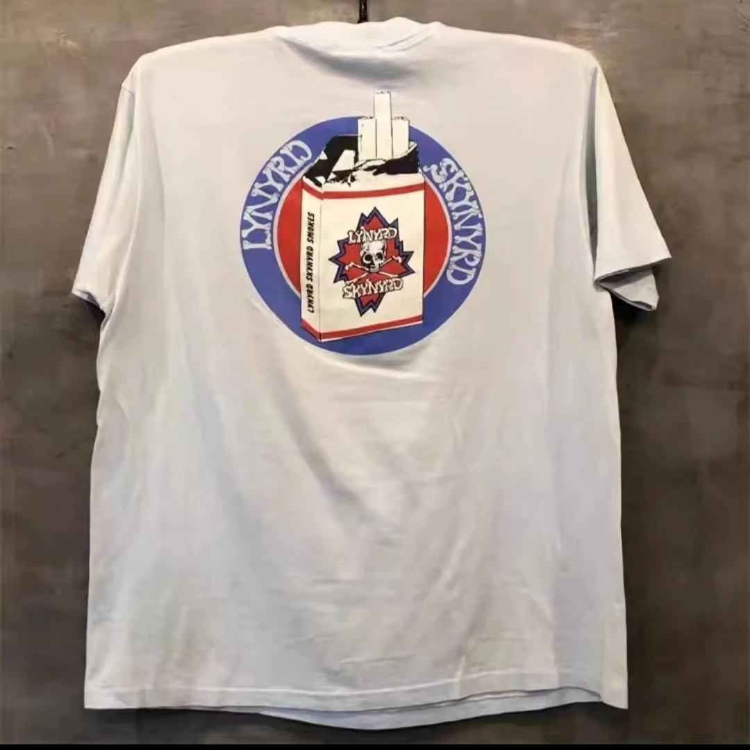 2025 جديد Lynyrd Skynyrd تكريم إلى فرقة الروك الكلاسيكية الأوروبية والأمريكية Oldschool المد فضفاض تي شيرت الرجال والنساء #2
