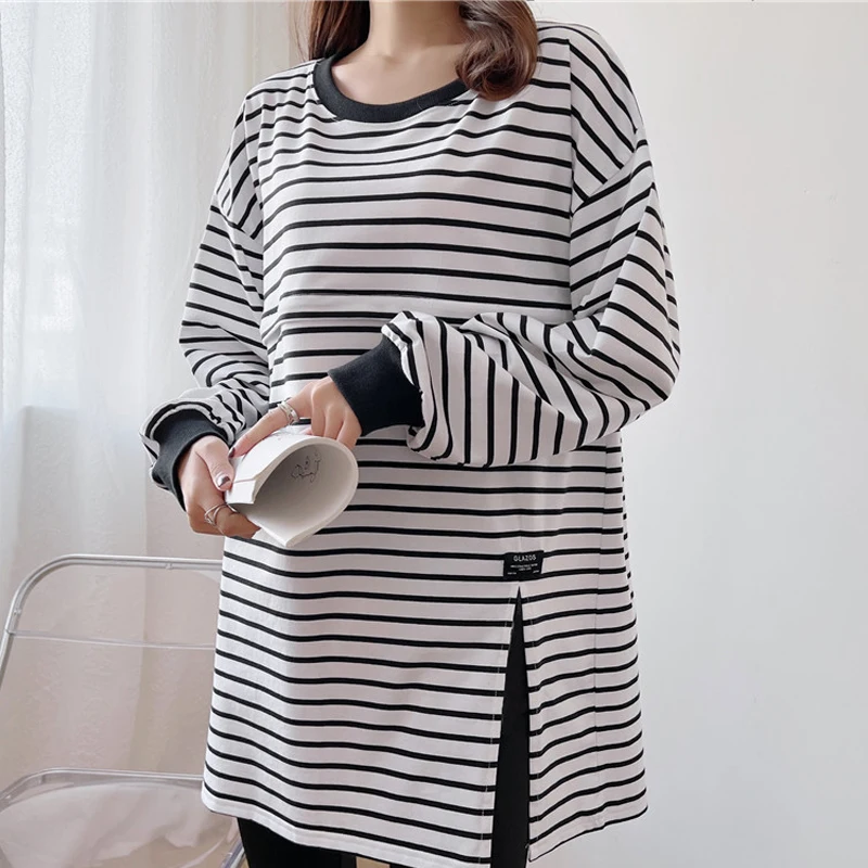 Plus Size Long-sleeved Striped Pullover Loose Round Neck Breastfeeding Tshirts Fall Cross Open Maternity Nursing Clothes