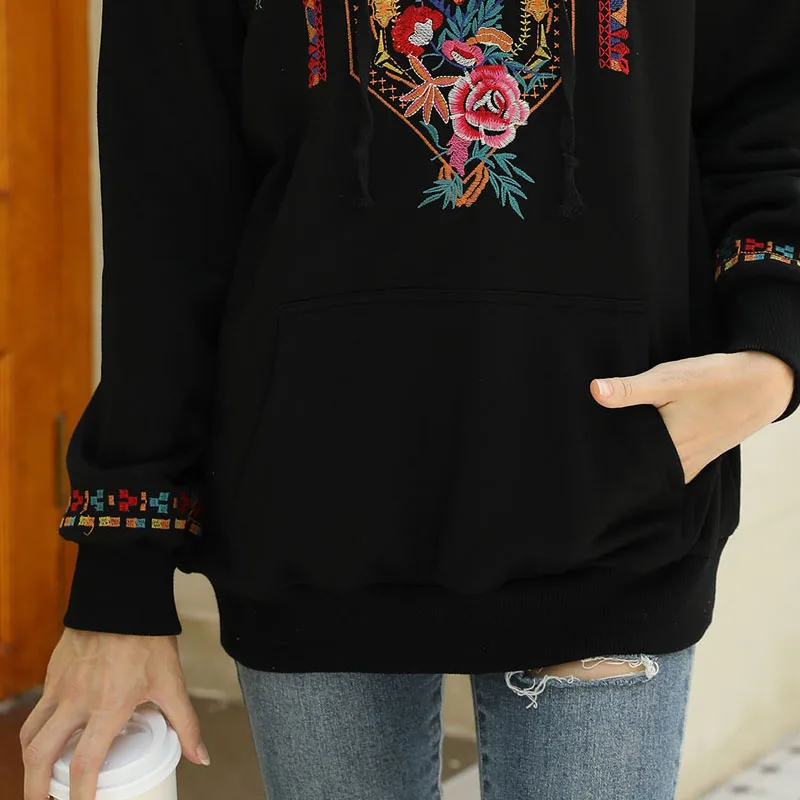 TEELYNN Long Sleeve Knit Sweatshirts for Women tops Casual Pullover Jumper Spring/Autumn 2023 Boho Floral Embroidery Hoodies