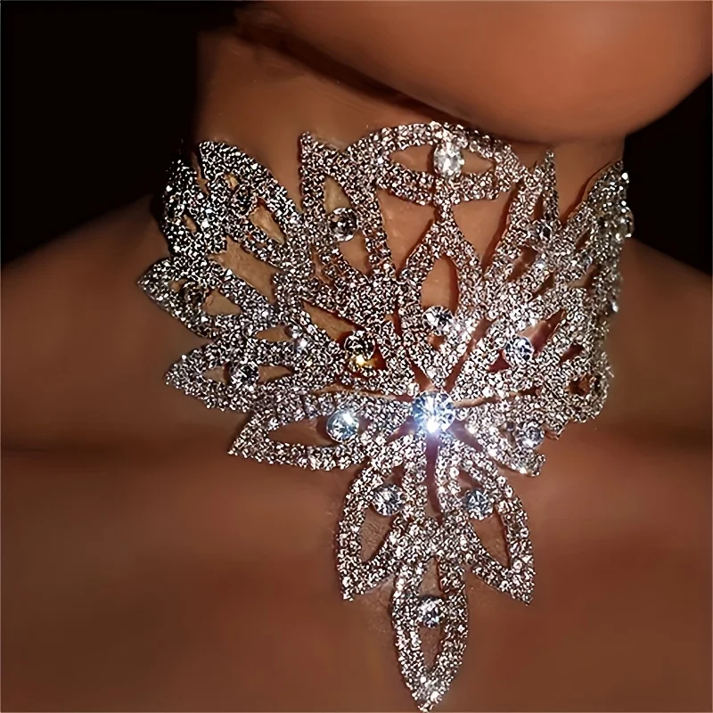 

Fashion Leaf Rhinestone Crystal Necklace Jewelry Women's Banquet Party Bling Necklace Clothing Accessories