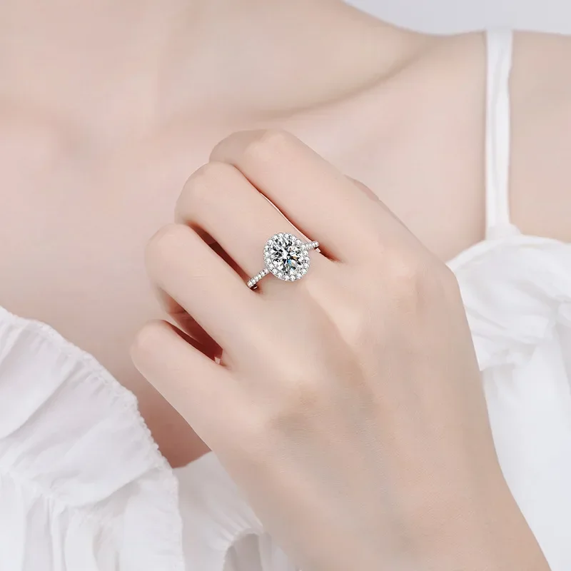 Exquisite Design Luxury Oval 1/2 Carat D Color Moissanite Diamond Ring, Sparkling PT950 Platinum Best Gift New Style for Women