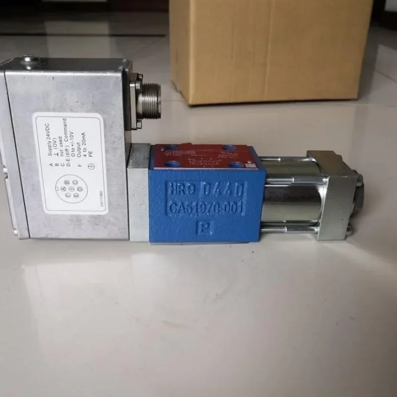 Hot Sale D633 Series Hydraulic Valve D633-7418 D633-308B D633-313B D633-7333 D633-455B Servo Valve