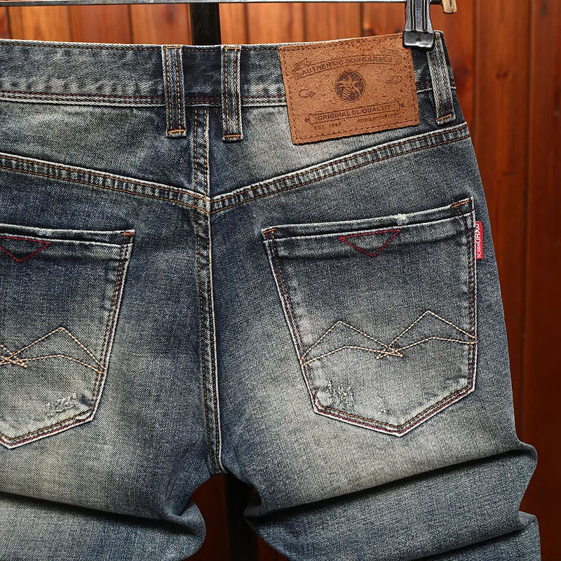 High end summer denim shorts for men, trendy, fashionable, stretchy, nostalgic, retro men's clothing, denim five quarter pants