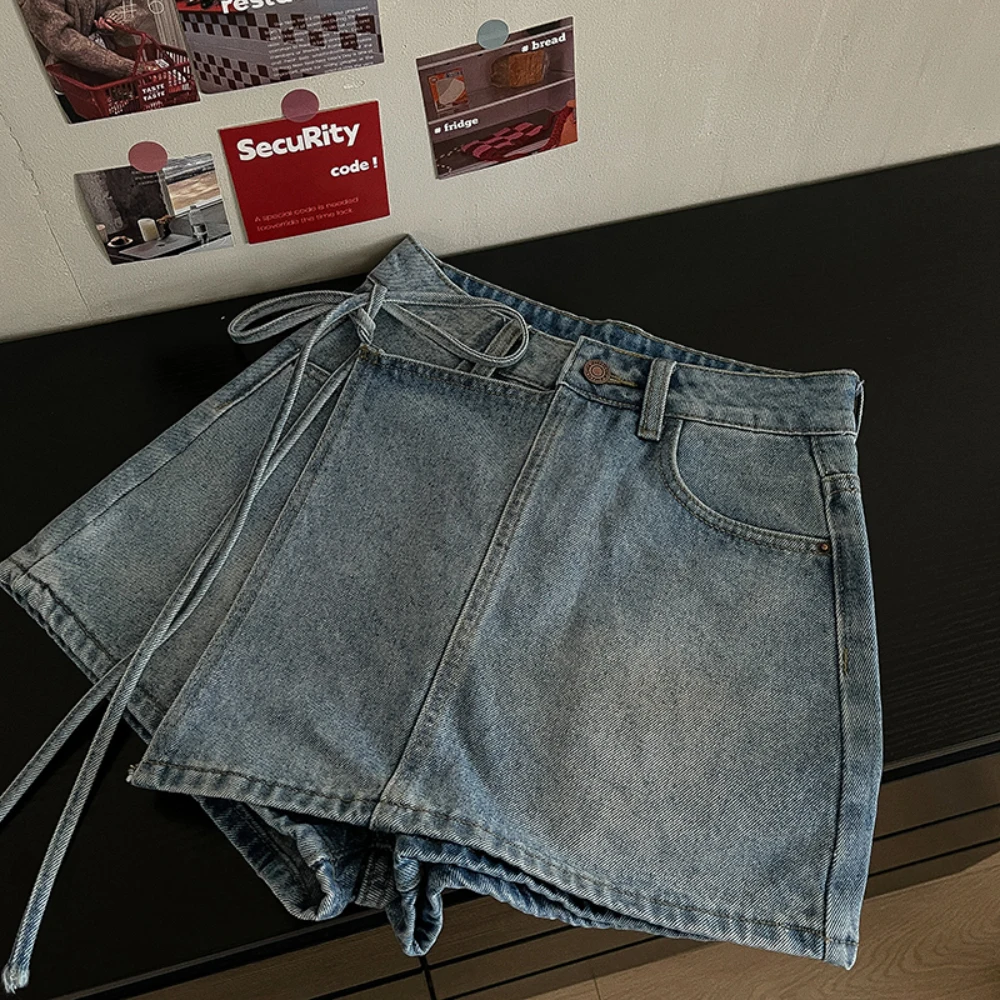 Falda vaquera Irregular para mujer, pantalones cortos de diseño Vintage con cordones, pantalones cortos de cintura alta, ropa de fiesta y Club para 18-24 años, verano 2025