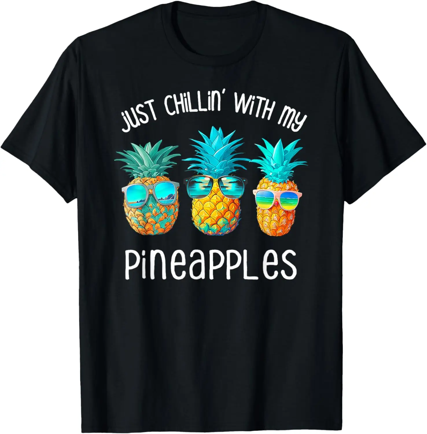 3 Pineapples Sunglasses Chillin Fun Hawaiian Tropical Summer T-Shirt