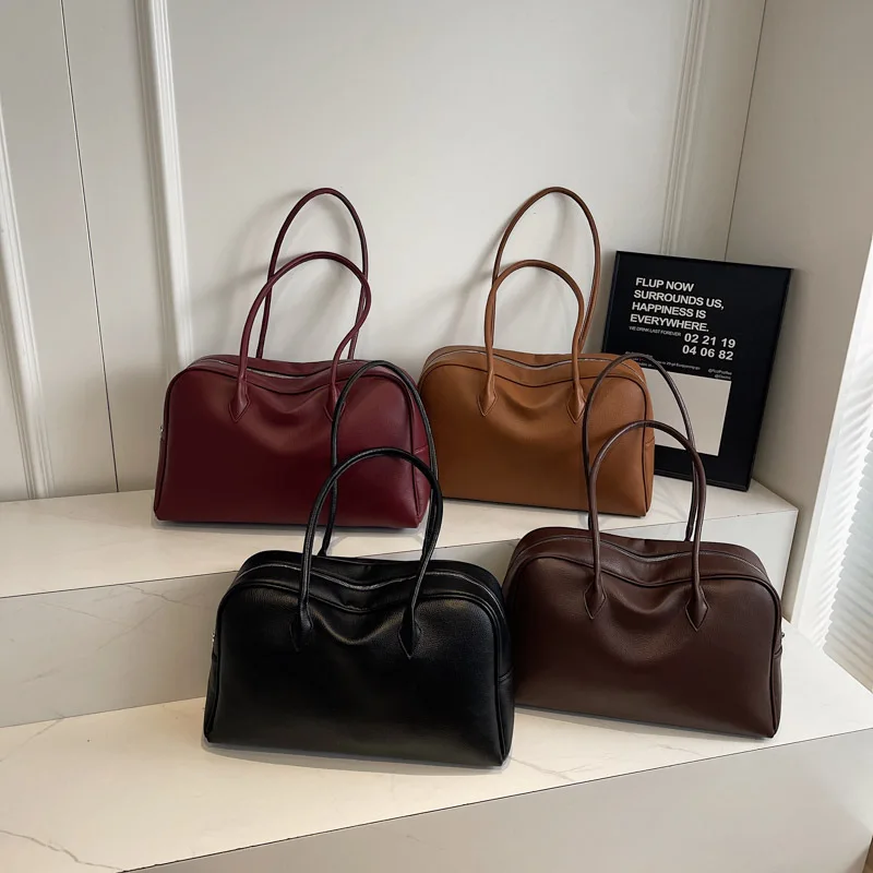 

2024 Pebbled Pillow Tote Large Capacity Vintage Commute Luxury Pebbled Leather Tote Spacious Functional