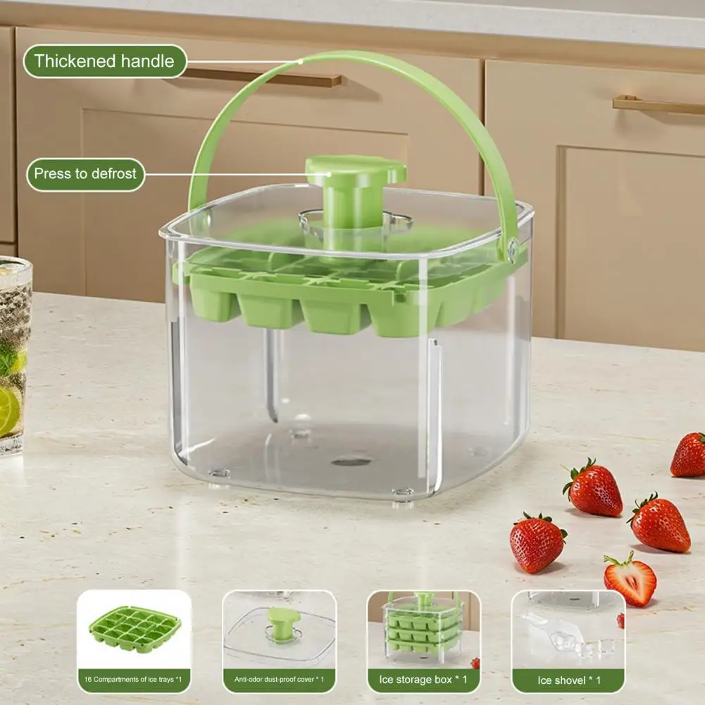 Leak-proof Ice Maker Ice Tray Capacity Silicone Ice Cube Tray with Carry Handle Leak-proof Freezer Mold for Home Party Beverage