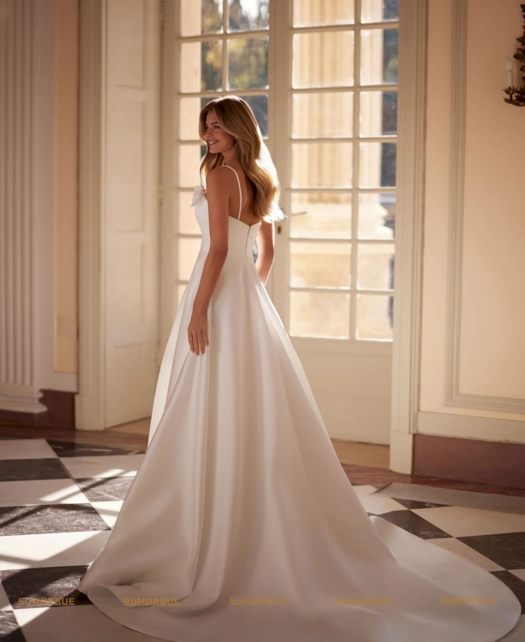 Elegant Simple Backless Satin A Line Wedding Dress 3D Flower Spaghetti Strap High Slit Bridal Gowns High-end quality Customized