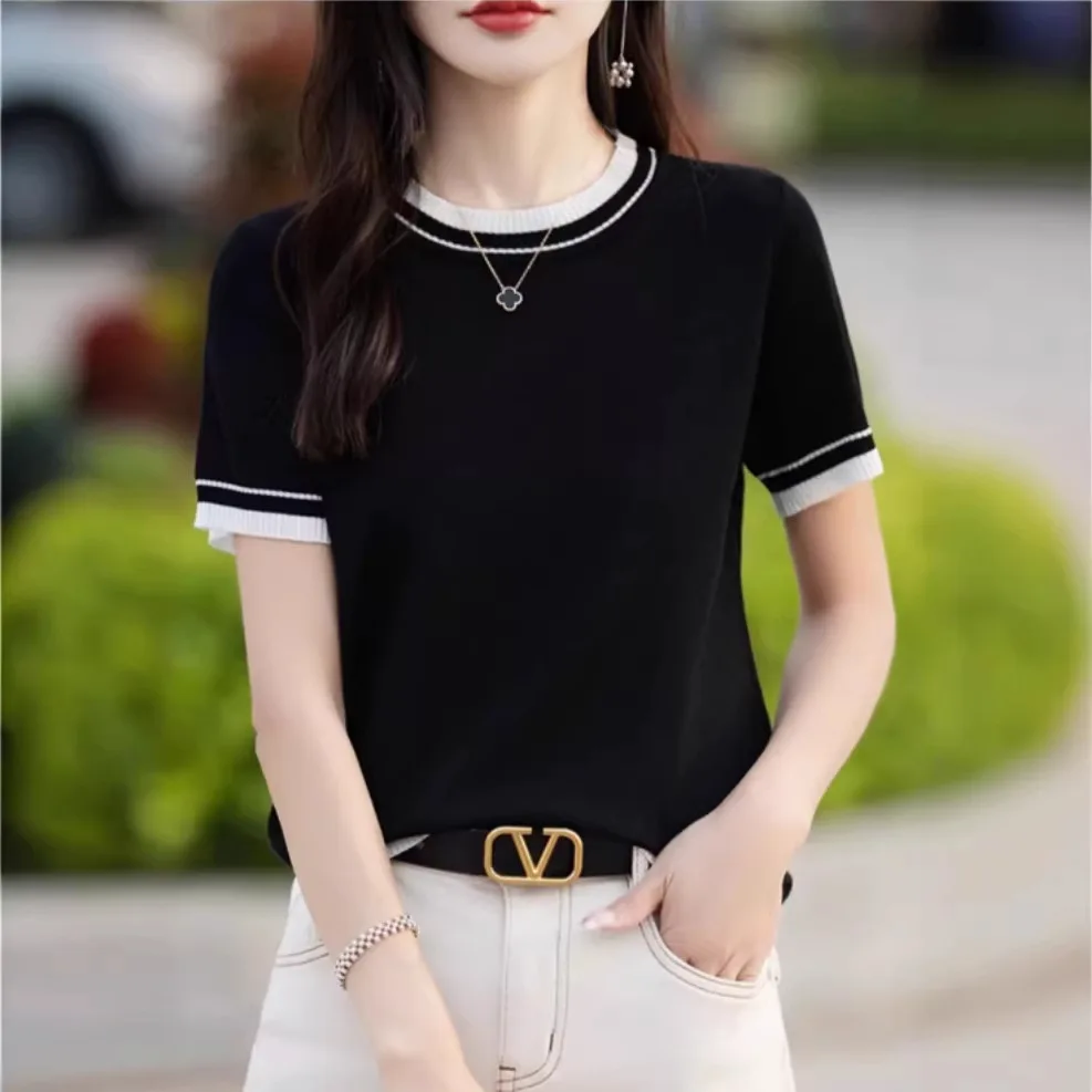 Women's Ice Silk Short-Sleeve 2026 Summer, Thin, Regular Shoulder, Unique Color-Blocking, Stylish Knitted T-Shirt, Base Shirt