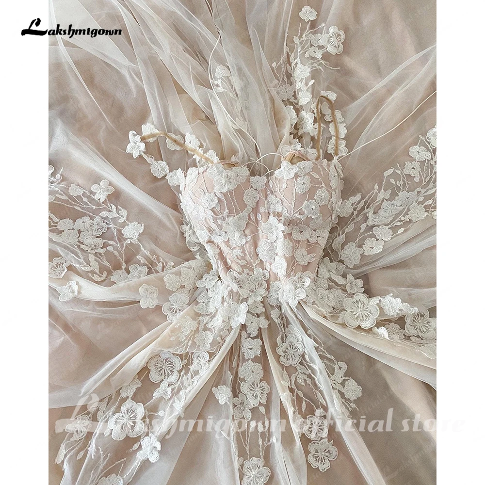 Lakshmigown Abiti da sposa champagne chiaro Fiori 3D Senza spalline Una linea Abito da sposa Abiti da sposa personalizzati da spiaggia