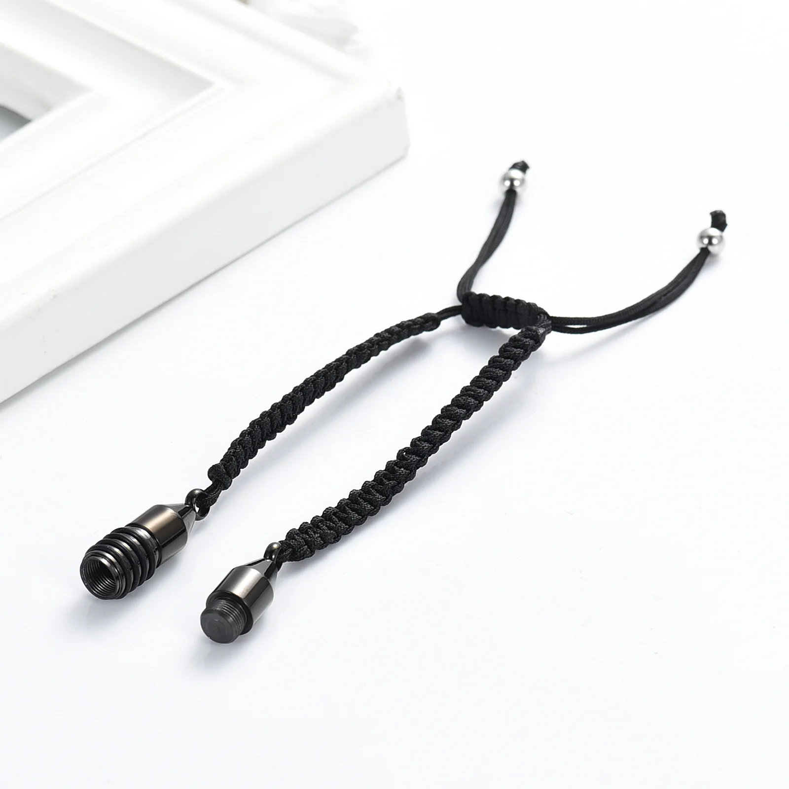 Keepsake Urn Bracelet For Ashes Holder Adjustable Braided Cremation Stainless Steel Memorial Keepsake Jewelry Gift for Men Women
