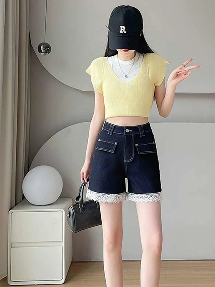 Deep blue straight leg denim shorts women in summer niche design sense lace high waist mid length and three part pants
