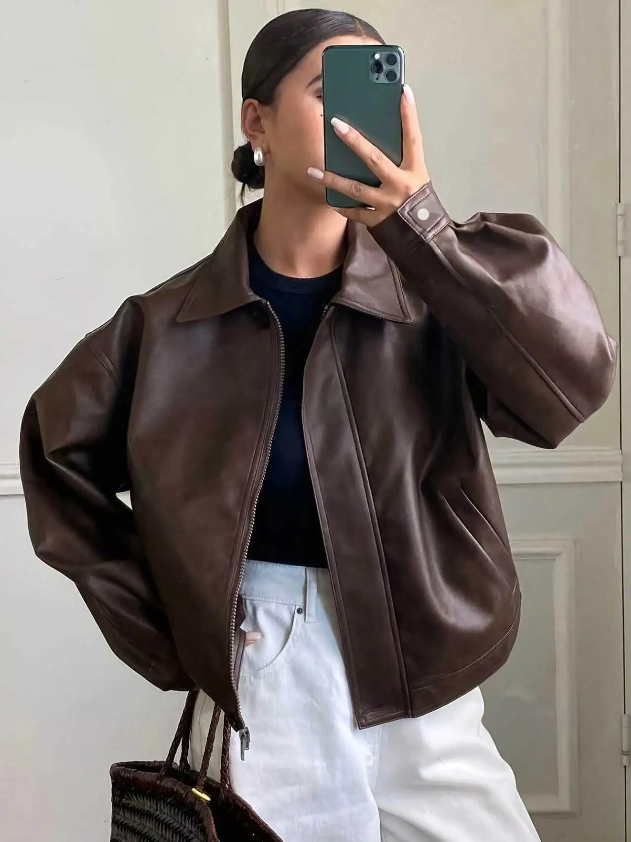 Lässige PU-Lederjacke für Damen, Vintage Braun, Revers, Reißverschlusstasche, Baseball-Kurzmantel, Streetwear, lockerer Damen-Übermantel – Detail 5