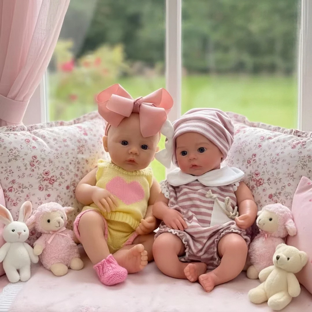 2 Styles/1 PCS Open Mouth Meadow Solid Silicone Girl Dolls With 2 Sets Clothes Paint Skin Washable Lifelike Reborn Girl Doll
