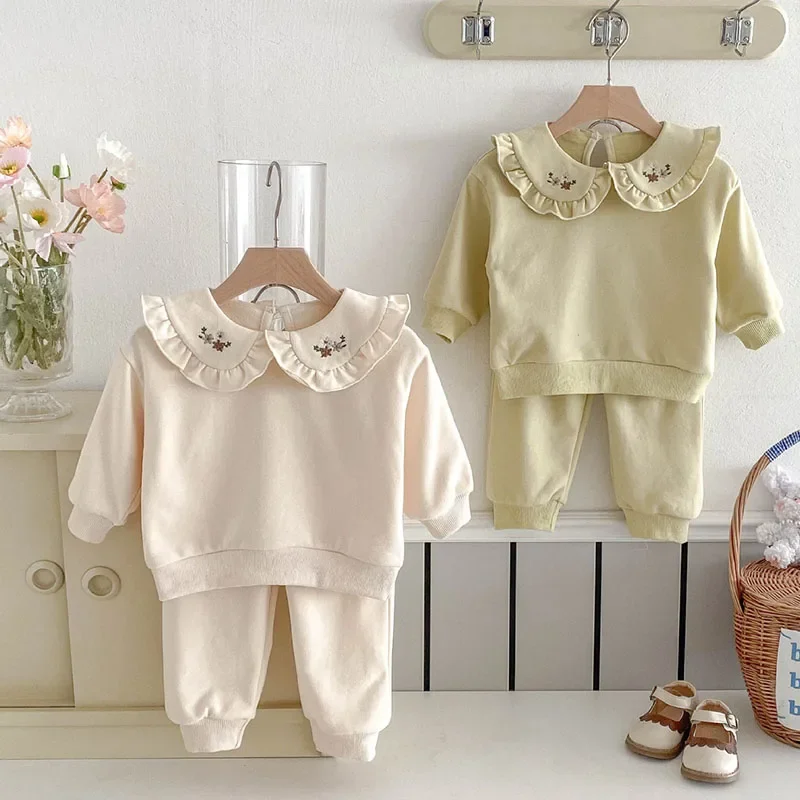

2025 New Spring 0-4Yrs Infant Baby Girls Clothing Set Long Sleeved Cotton Embroidery Pullover+Pants Toddler Baby Clothes Suit