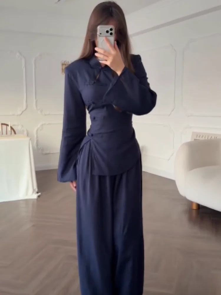 Neues Chinesisches 2-Teiliges Damen-Kombi-Set: Schickes Langarm-Oberteil mit Froschknöpfen und Bequeme Hochtaillierte Weite Hose für den Berufseinsatz – Detail 9