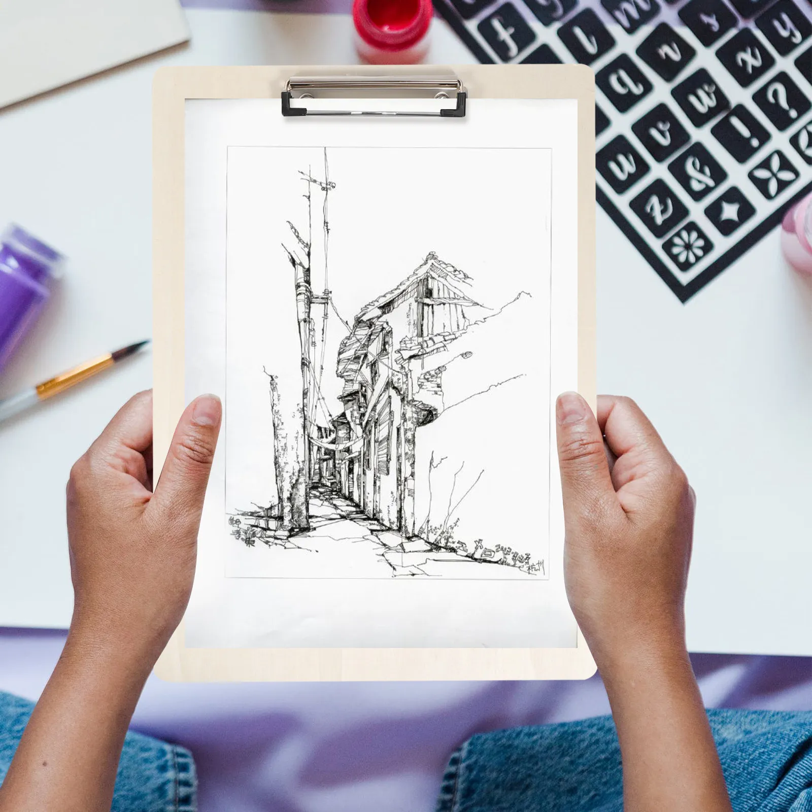 

2Pcs Plastic Sketch Board Drawing Clipboard with Strong Metal Clip for Art Students Travel Painting Practice Portable