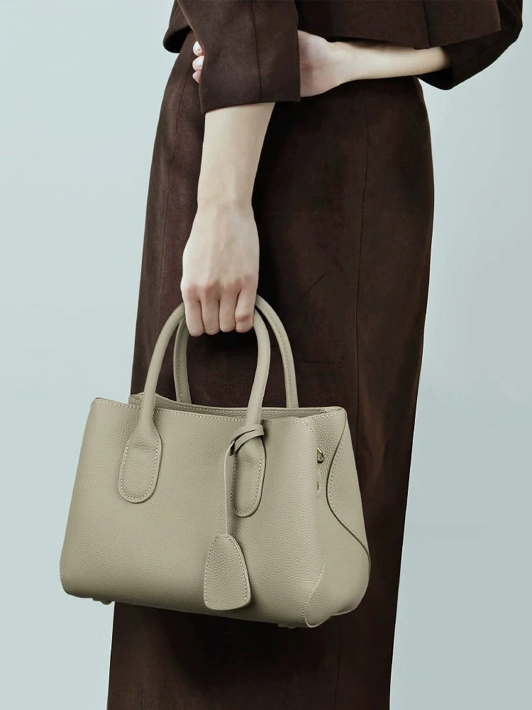 

Luxury Leather Mom Bag Women's Crossbody Large Capaci Handbag Faionable Trendy Casual Soft Handle Buet Bag ape
