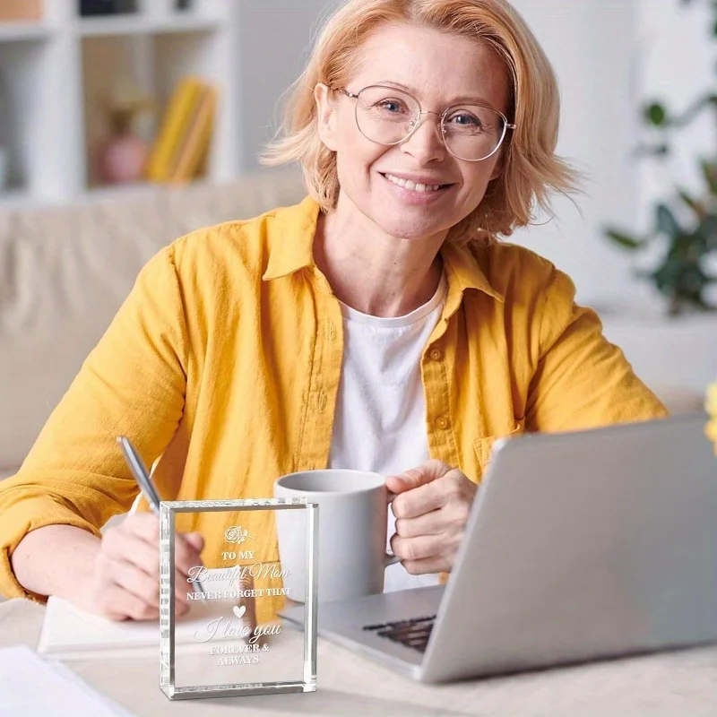 Mom Crystal Keepsake – Personalized engraved. Valentine's Day, Christmas, birthday gifts from daughter/son. "To My Mom" decor.