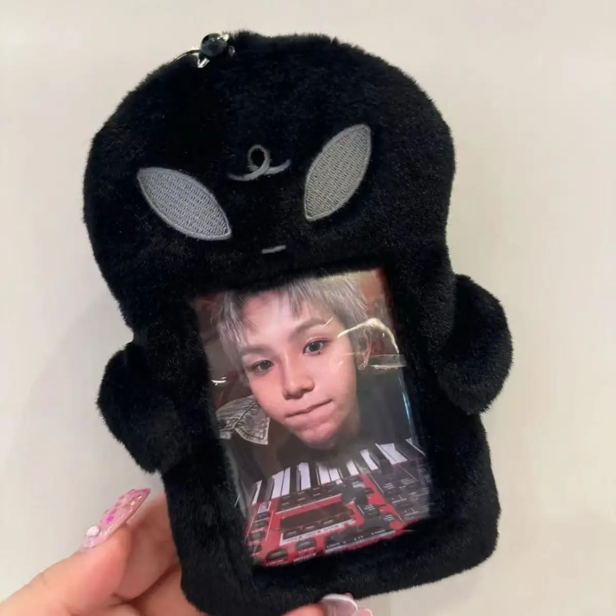 1PCS Fluffy Plush Card Holder Photocard Bus Card Sleeve ID Bank Credit Card Protector Soft Cute Stationery