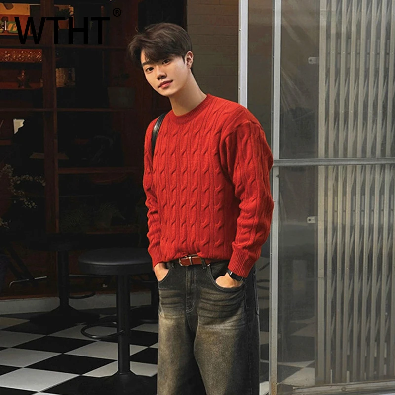 

WTHT Fashion 2025 Winter Men's Solid Color Texture Loose Knit Sweater Trendy Round Collar Casual Pullover Male 2A2478