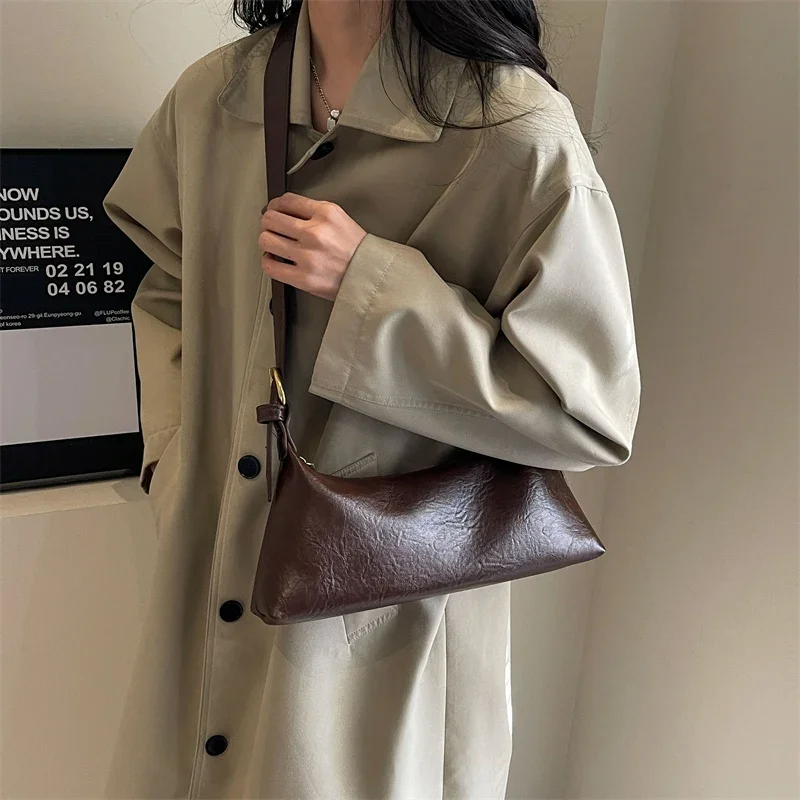 LEFTSIDE Design Small PU Leahter Underarm Bags for Women 2023 Winter Fashion Designer Females Shoulder Bag Handbags and Purses