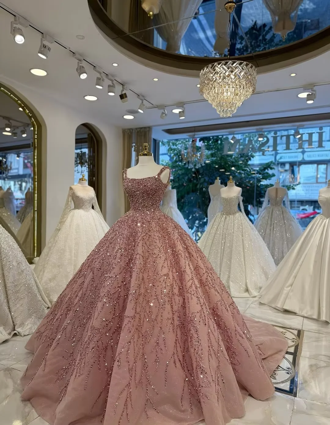 CustomziedLuxury Pink Sparkly Ball Gown Wedding Dress Sleeveless Beaded Princess Bridal Gown Glitter Long Train Vestido De Novia