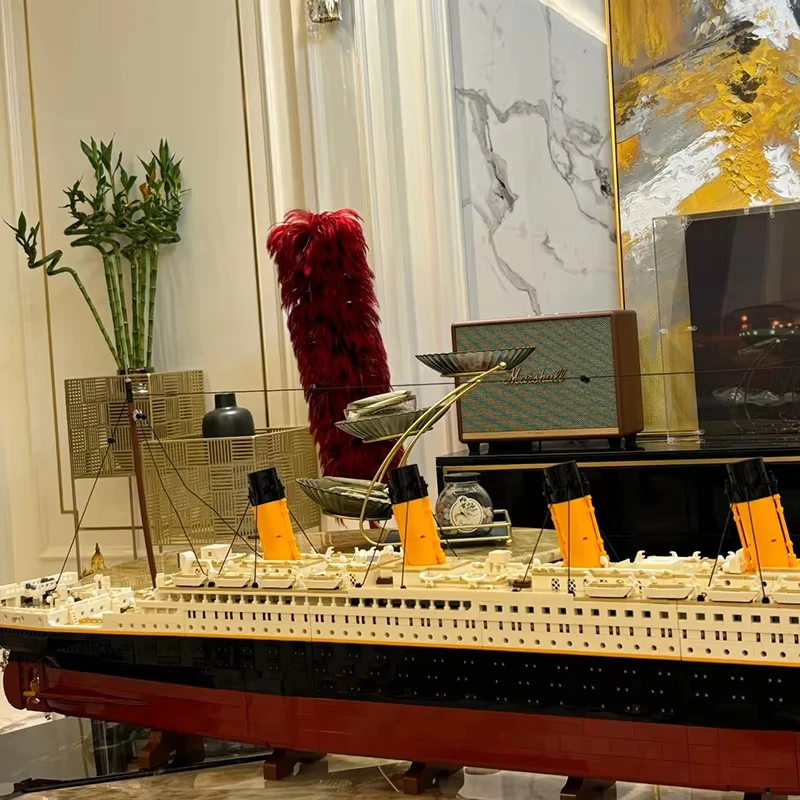 Nieuw product 9090 stks film Titanic grote cruiseschip cruise model 10294 bouwstenen Diy moeilijk speelgoed voor kinderen en jongens
