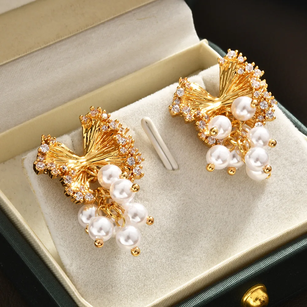 Super flash bow zircon pearl fringed stud earrings elegant temperament fashion retro high sense light luxury earrings earrings