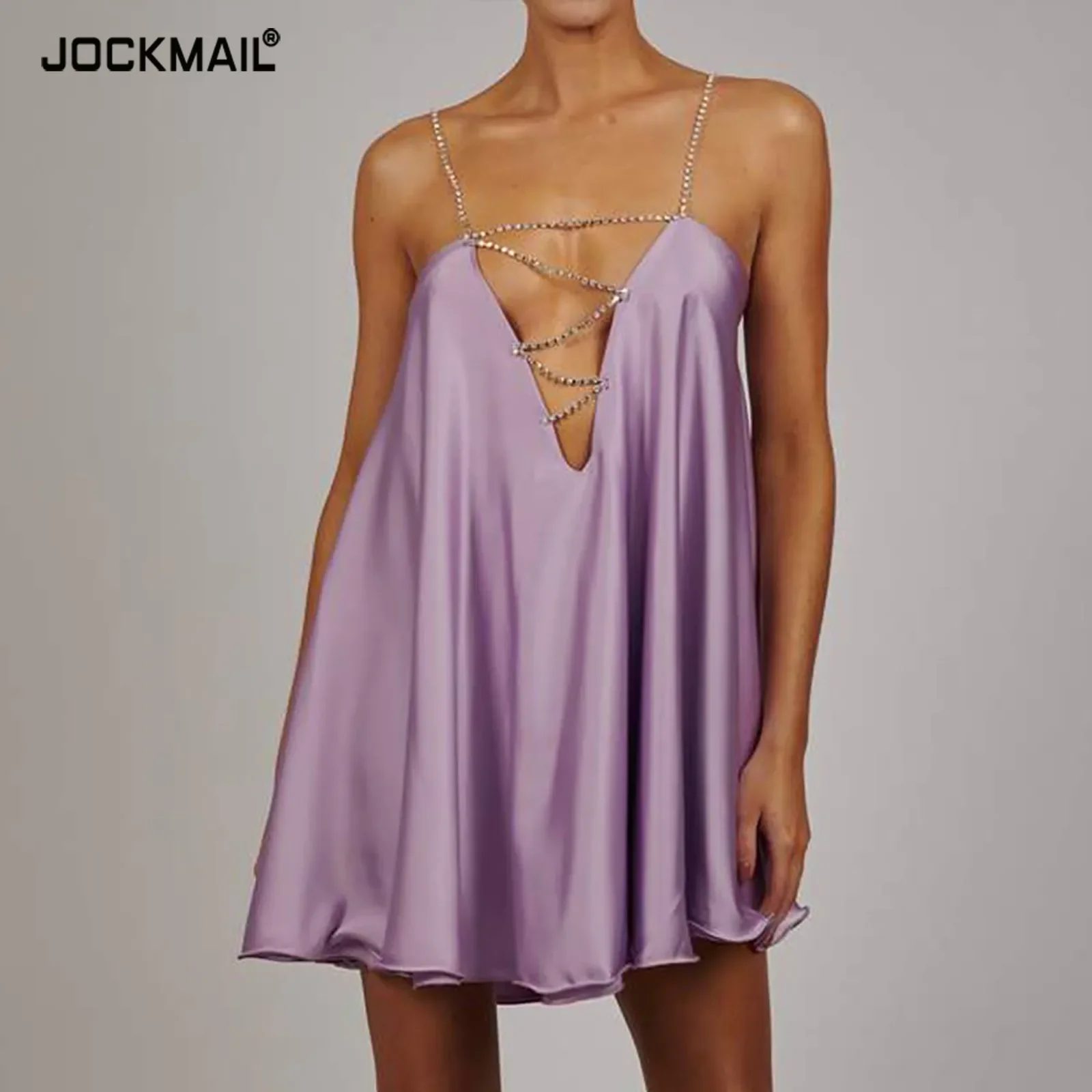 Summer Women abito allentato catena di metallo Halterneck senza maniche prendisole Backless scava fuori Mini abiti larghi Sexy Ladies Party Wea