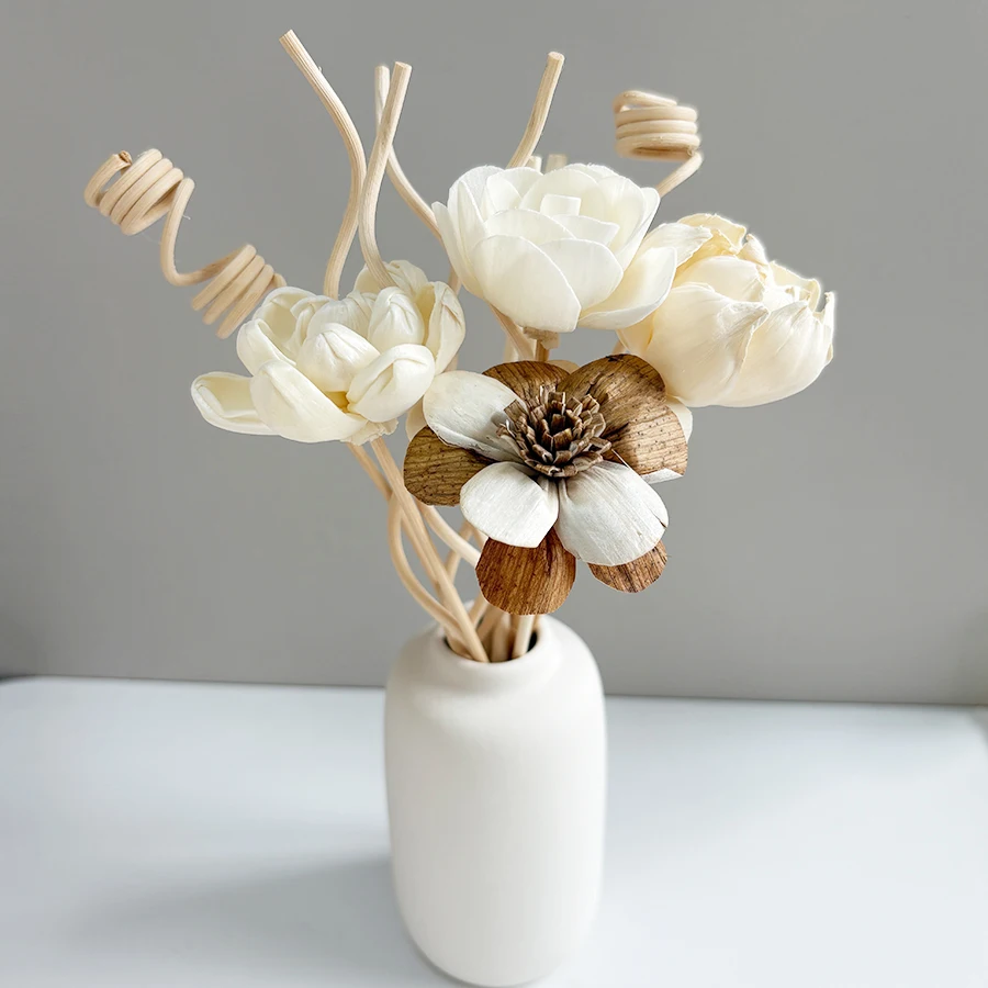 A set of 12 handmade flowers and aroma sticks, including 4 flowers and 8 decorative sticks. Home decor accessories