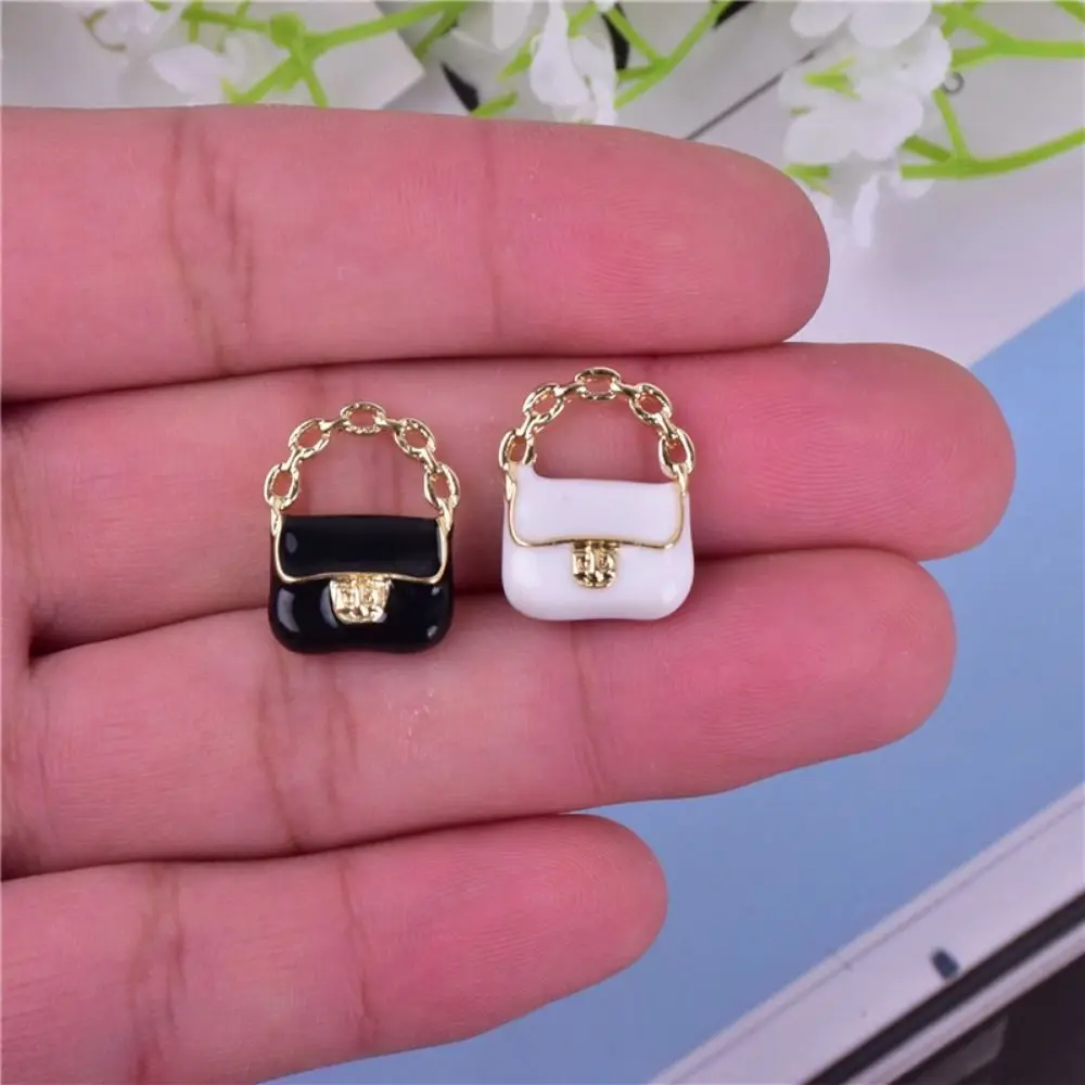 DIY Toy Dollhouse Miniature Metal Handbag Black/White Cute Doll Miniature Bag Fashion Decoration Dollhouse Mini Metal Chain Bag