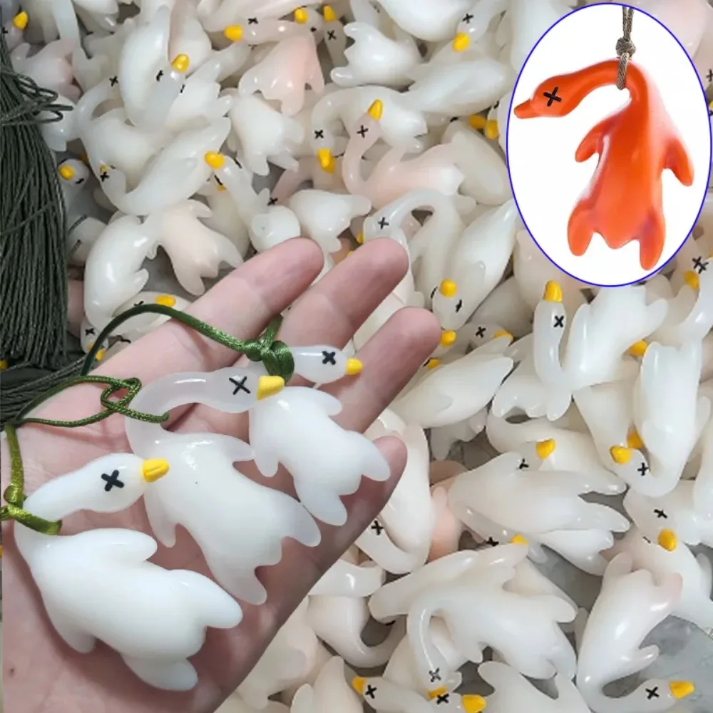1-50pcs New Color Change Duck Keychain Fashion Funny Goose Pendants for Bag Car Keyrings Cute Cartoon UV Photochromic Key Chains