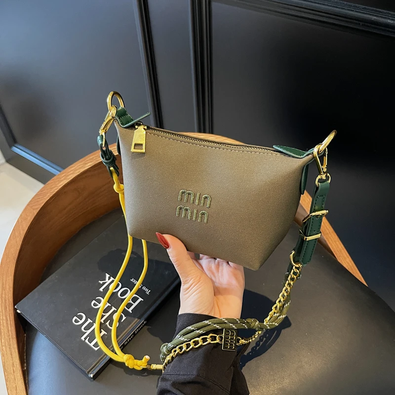 

Famous Designer Leather Crossbody Bag, Women Messenger Bag For Ladies, Elegant Shoulder Handbag With Popular Classic Style